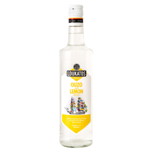 Loukatos Ouzo mit Zitrone
